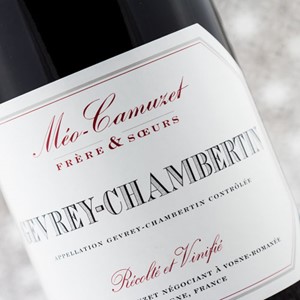 le-vingt-deux-millesime-2014-bourgogne-meo-camuzet-gevrey-chambertin