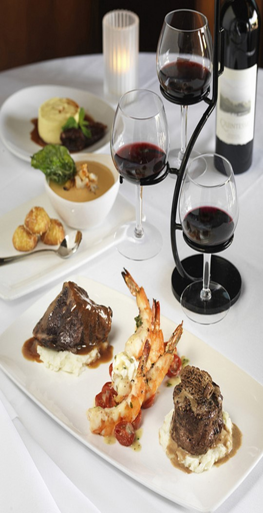 25.D&Icirc;NER ACCORDS METS & VINS - 139 &euro;