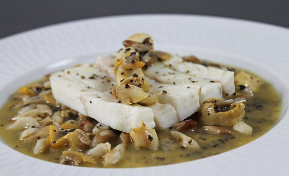 plat de poisson en sauce